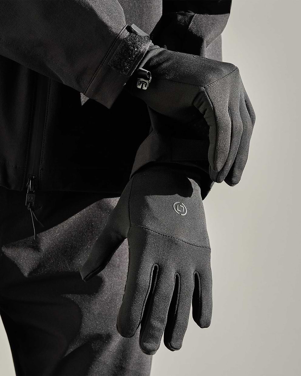 247 Gloves - Jet Black